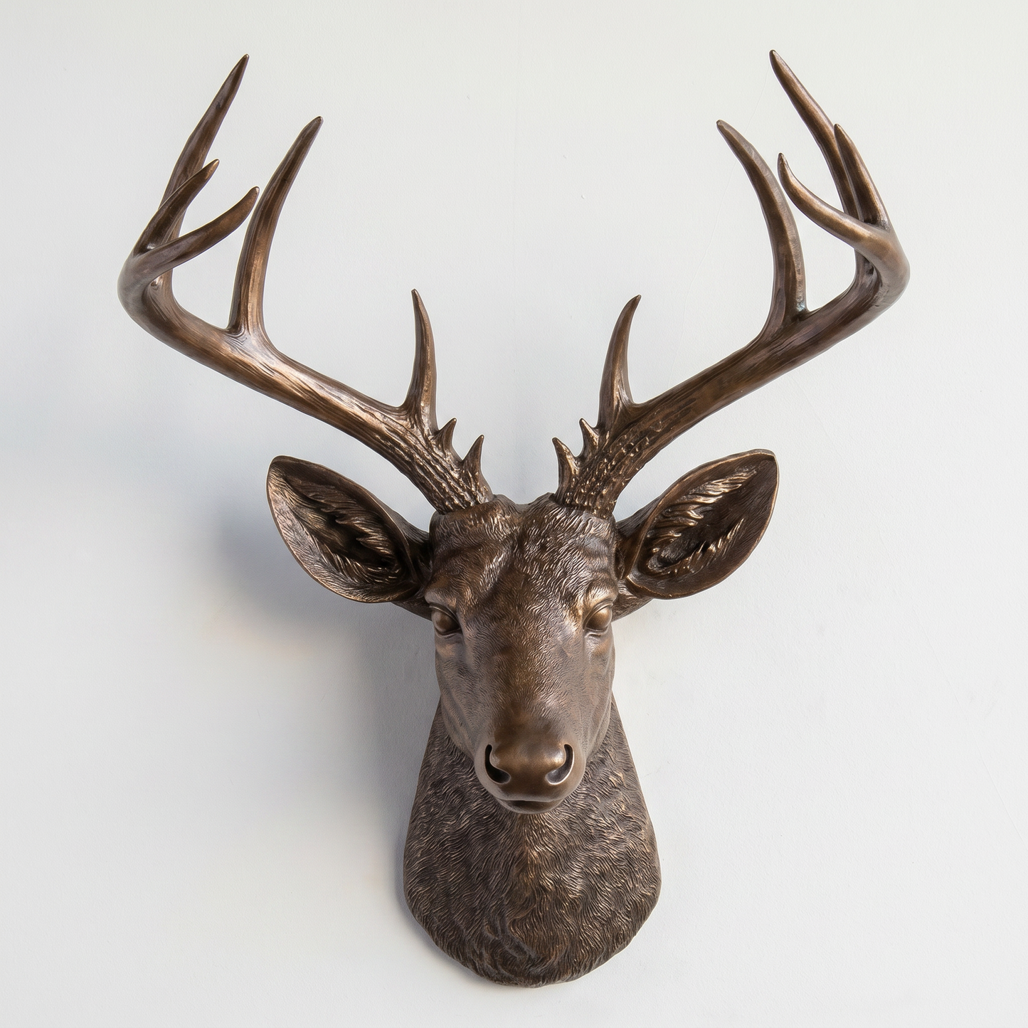 Faux Deer Skulptur