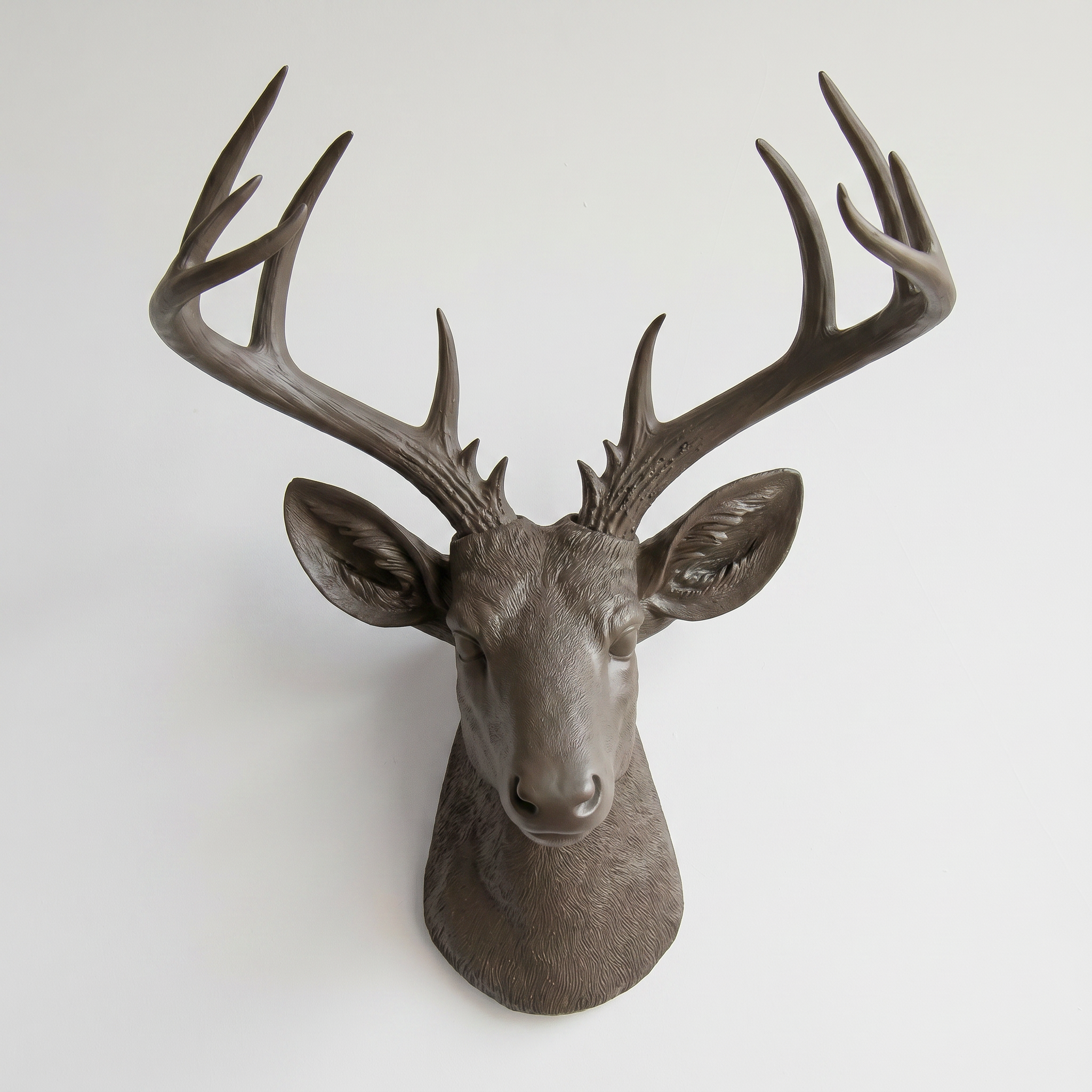 Faux Deer Skulptur