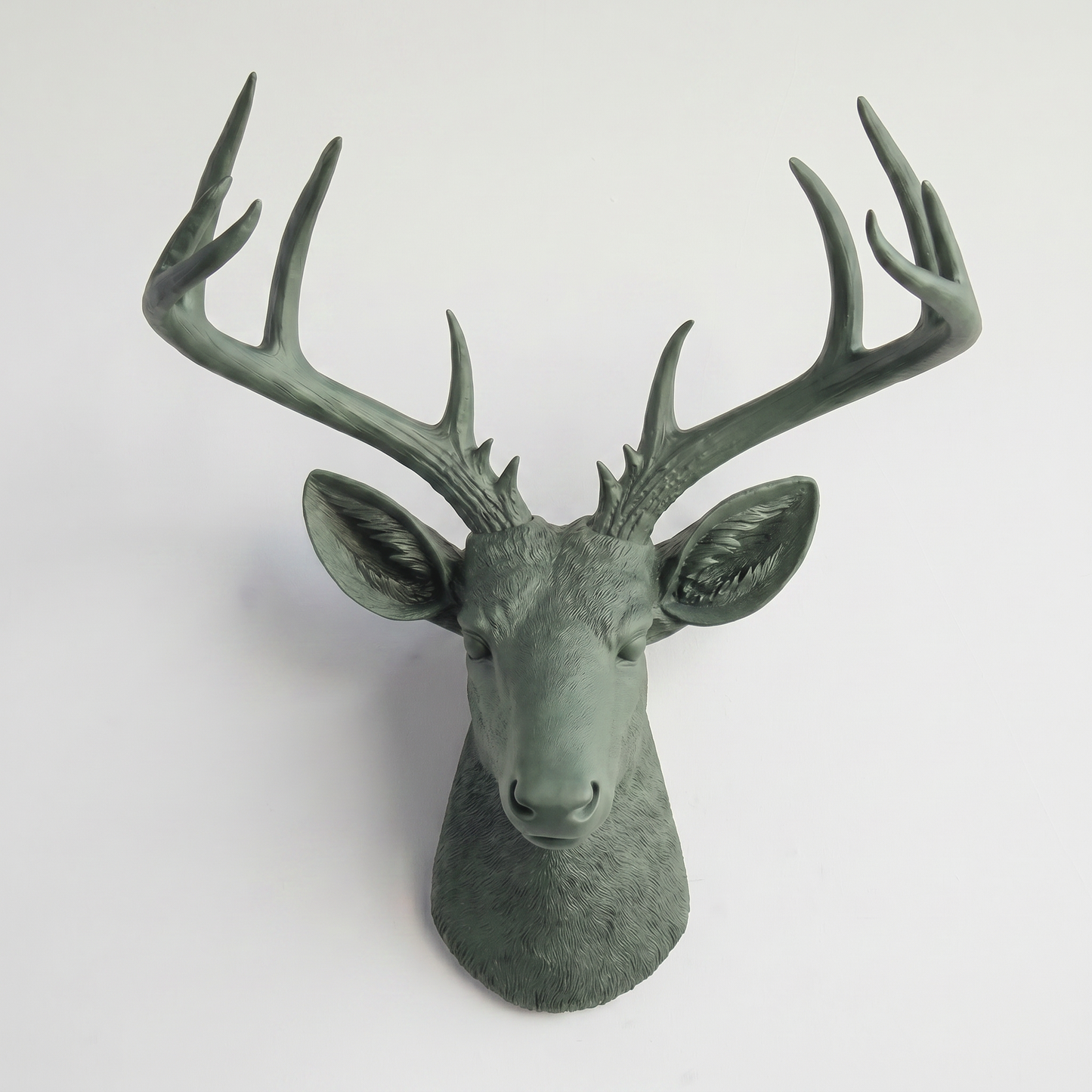 Faux Deer Skulptur