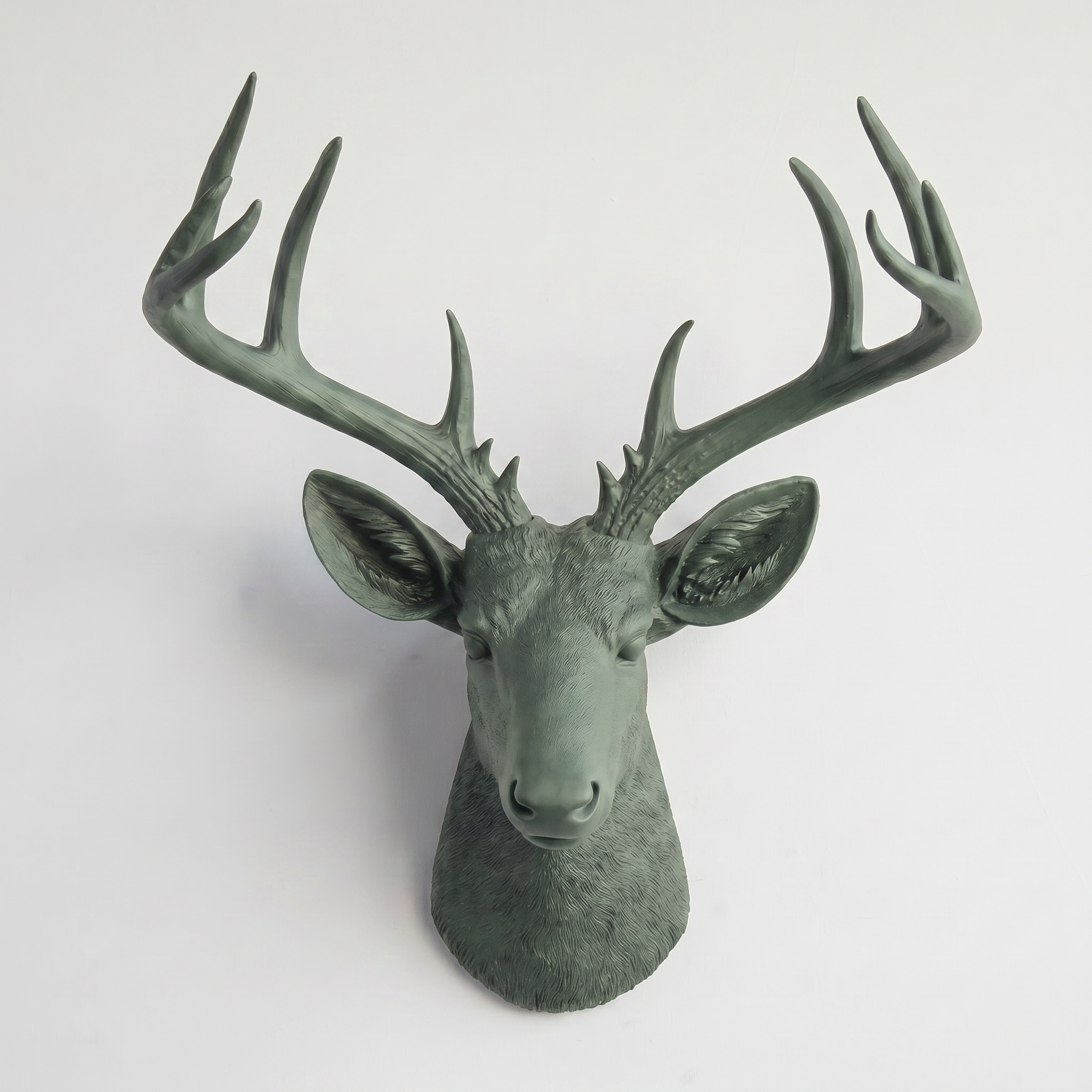 Faux Deer Skulptur