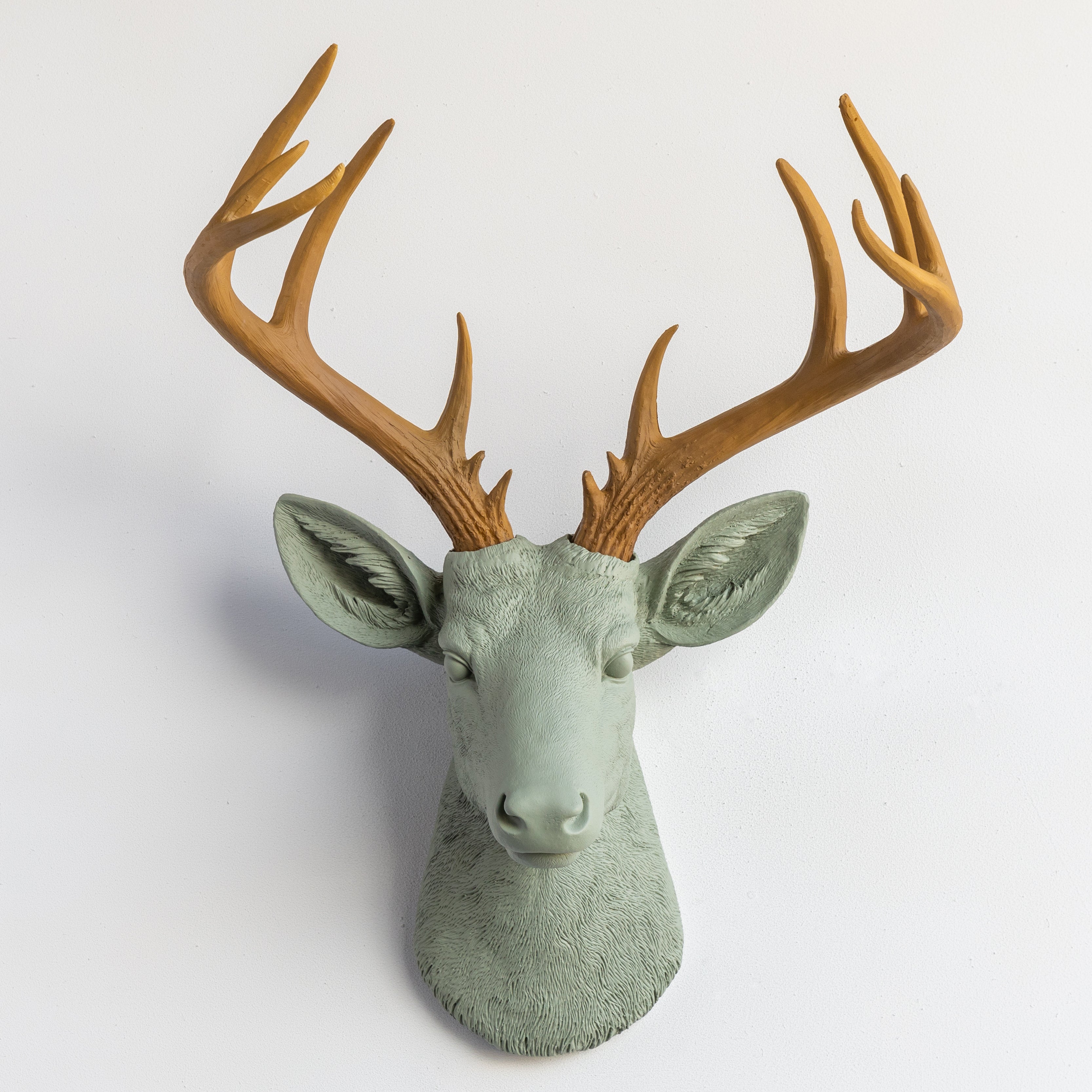 Faux Deer Skulptur