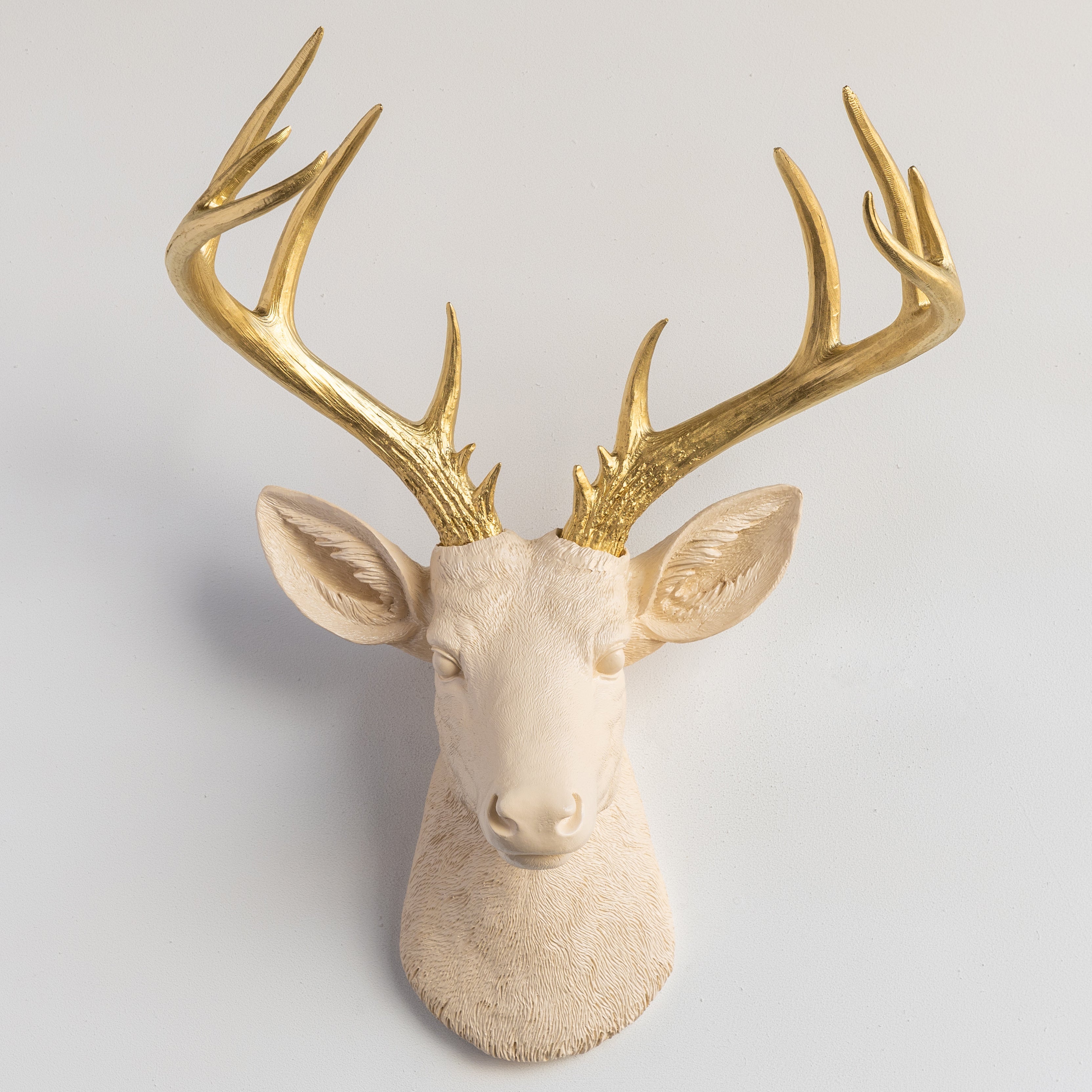 Faux Deer Skulptur