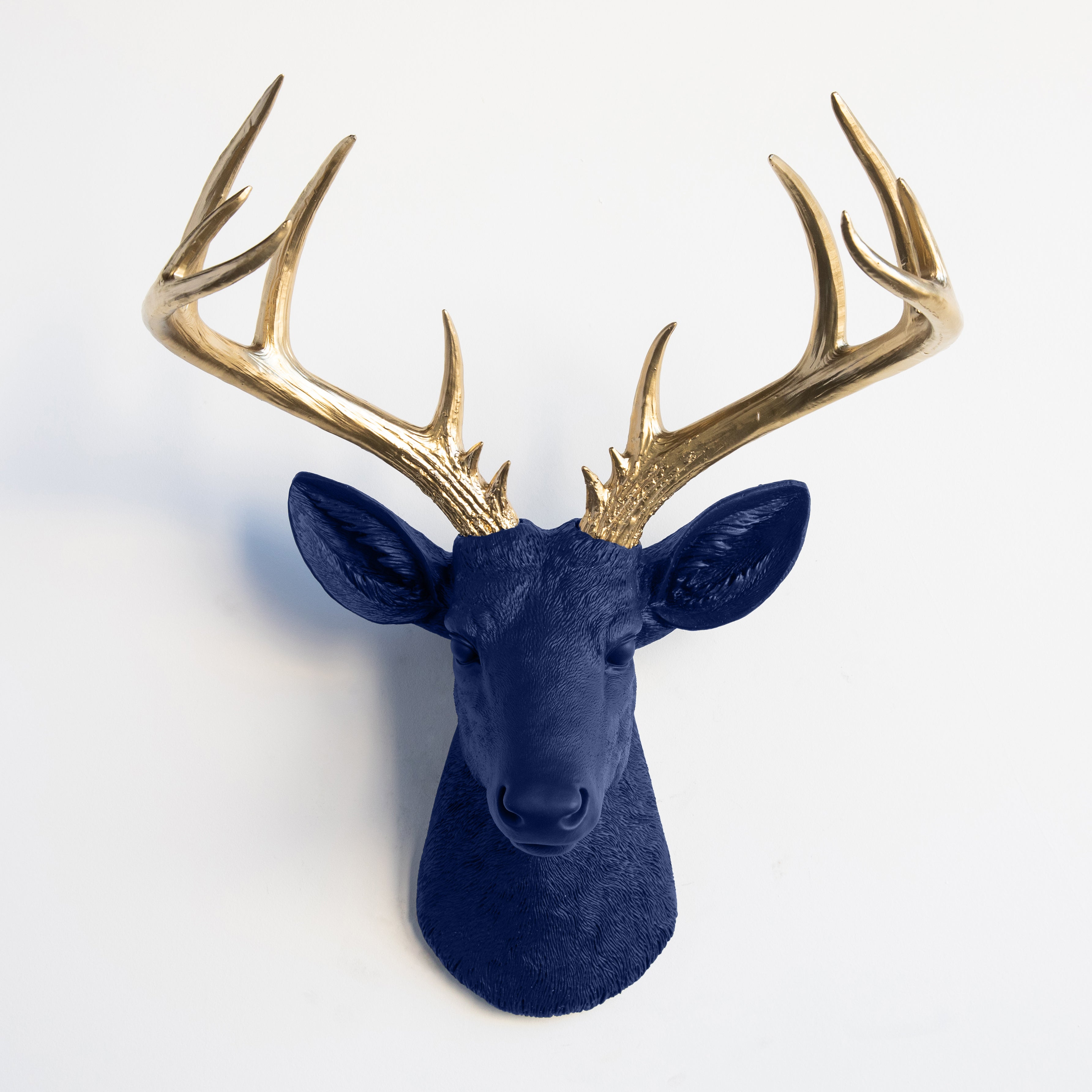 Faux Deer Skulptur