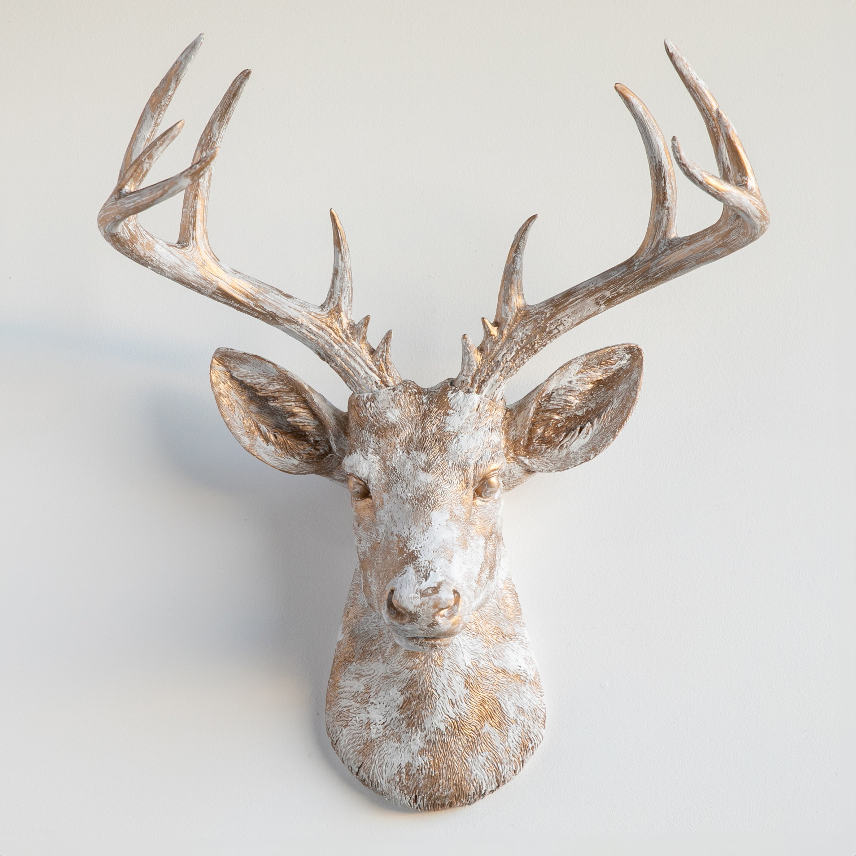 Faux Deer Skulptur