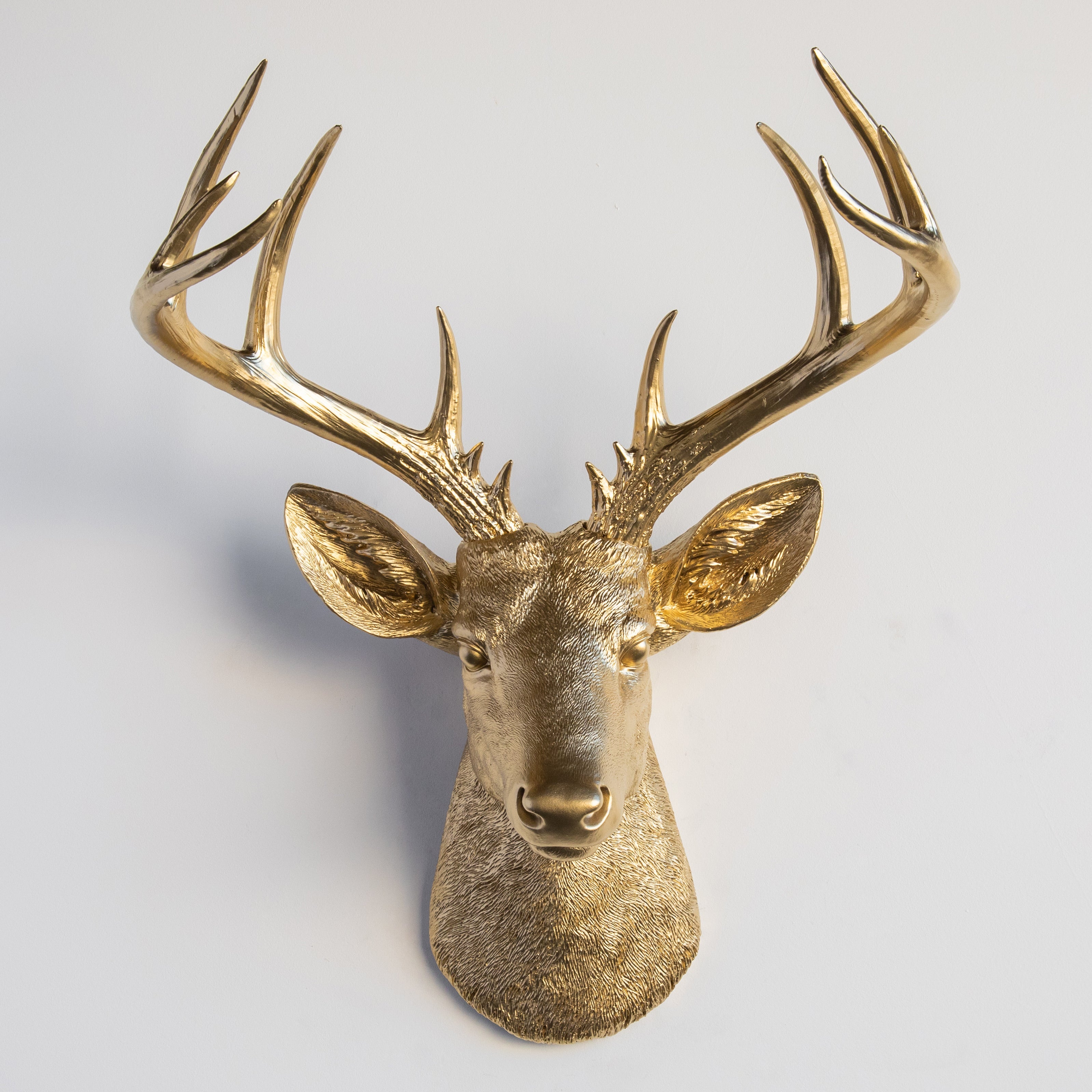 Faux Deer Skulptur
