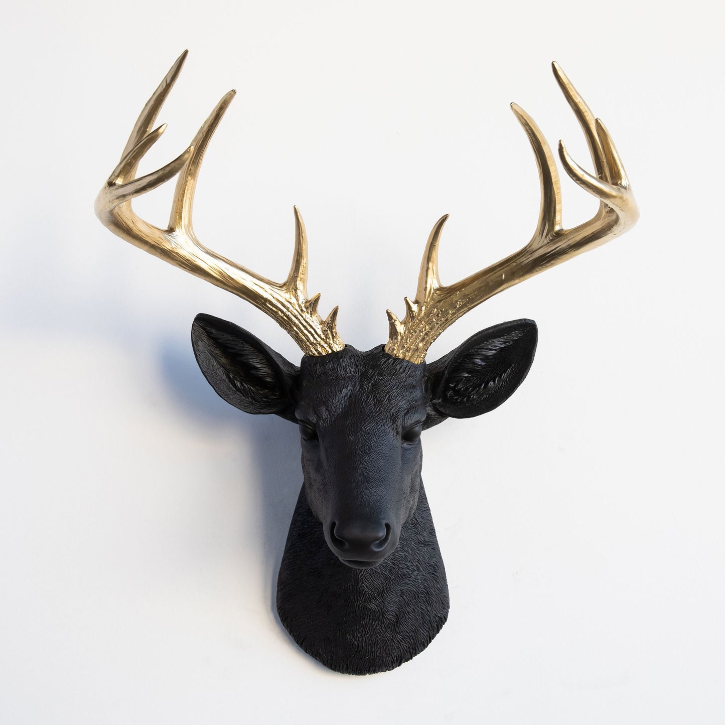 Faux Deer Skulptur